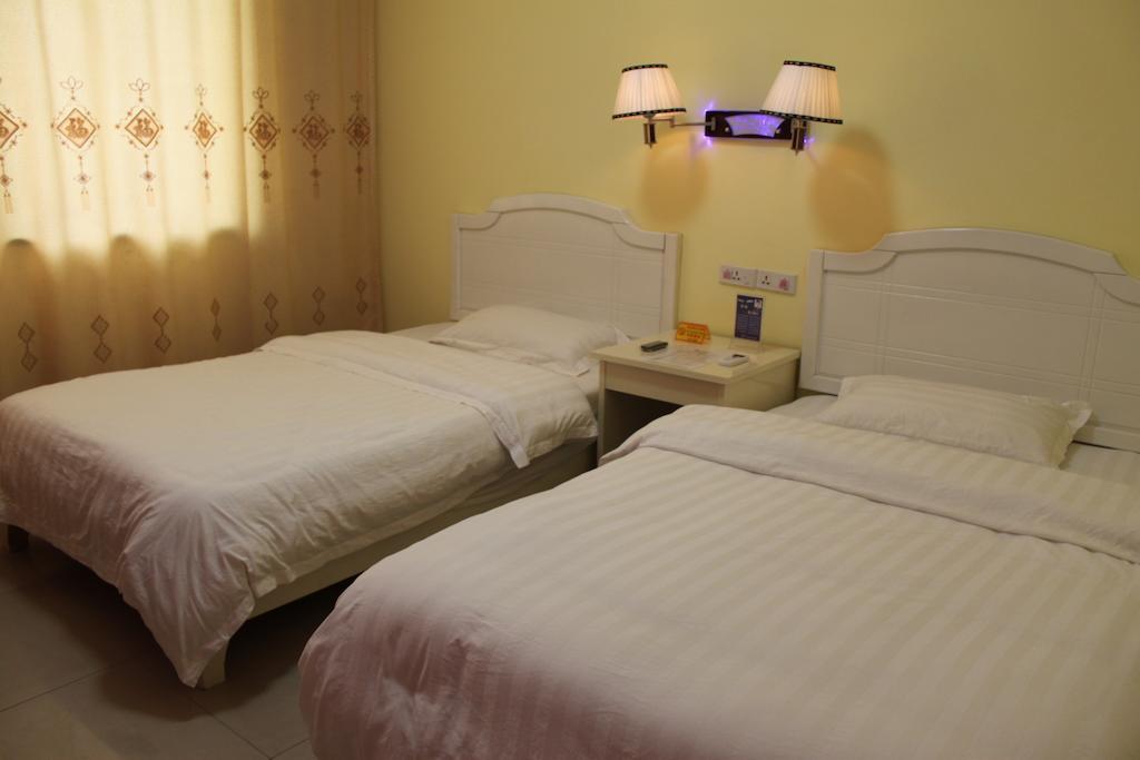 Yangshuo Romantic Inn Яншуо Екстер'єр фото