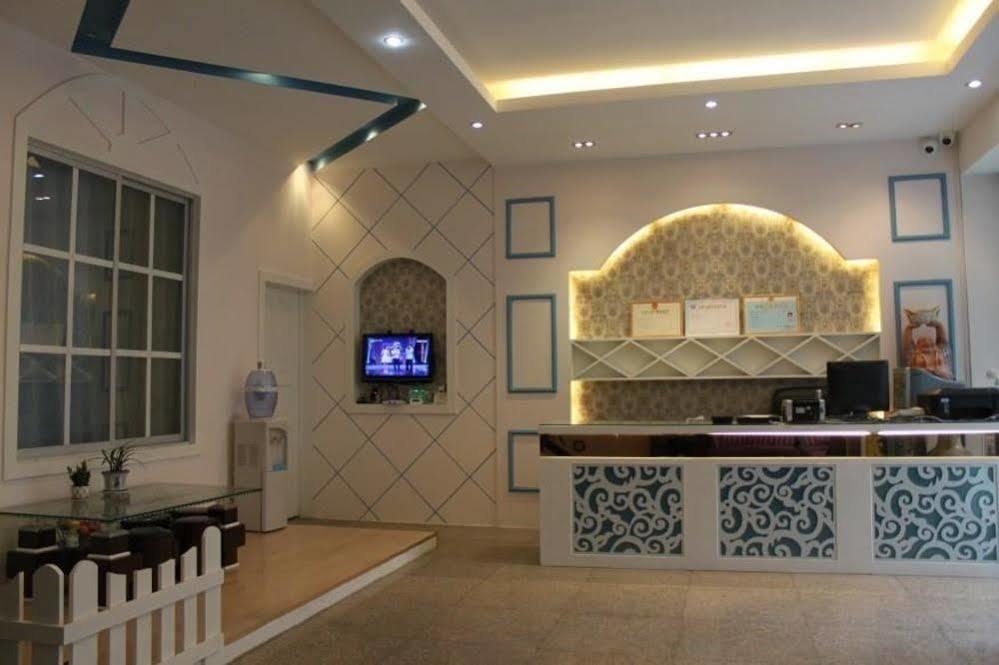 Yangshuo Romantic Inn Яншуо Екстер'єр фото