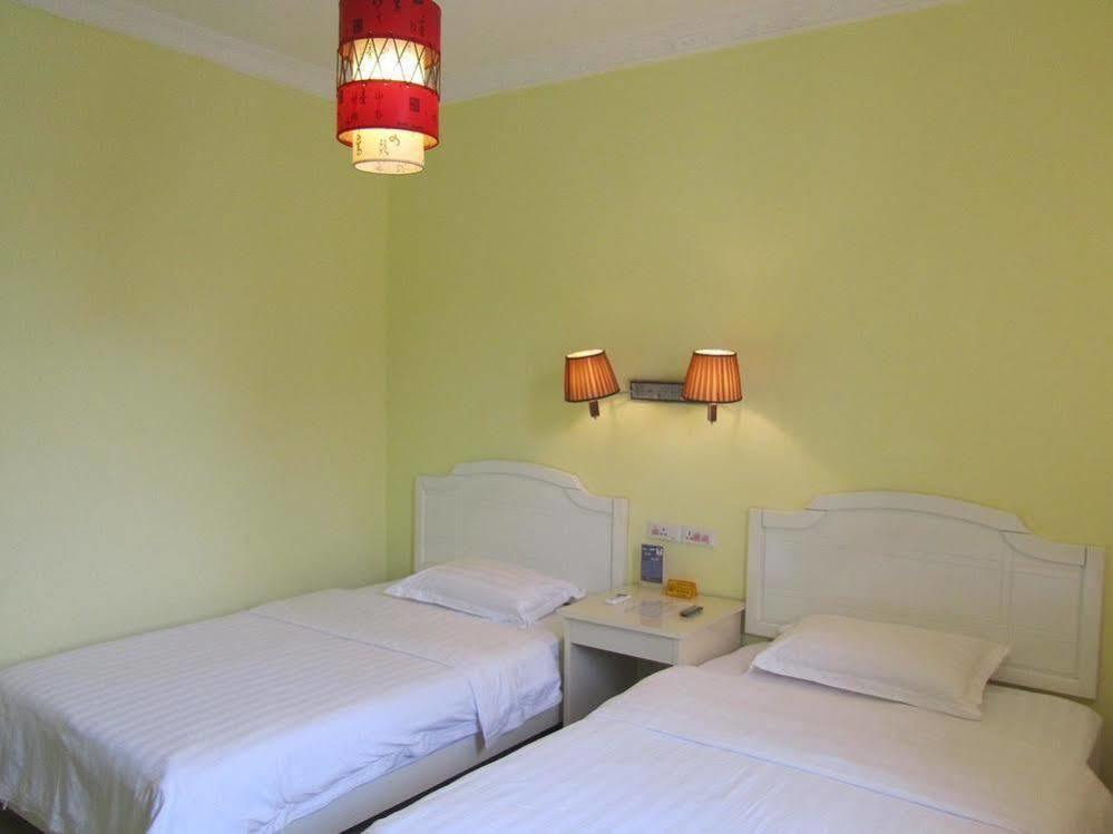Yangshuo Romantic Inn Яншуо Екстер'єр фото