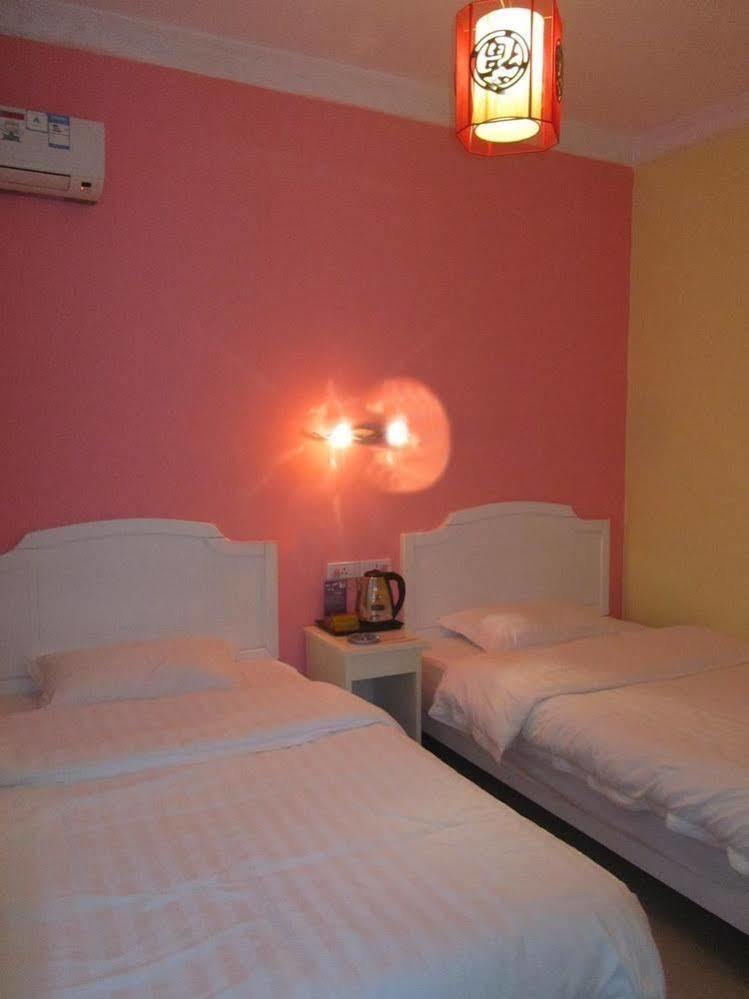 Yangshuo Romantic Inn Яншуо Екстер'єр фото