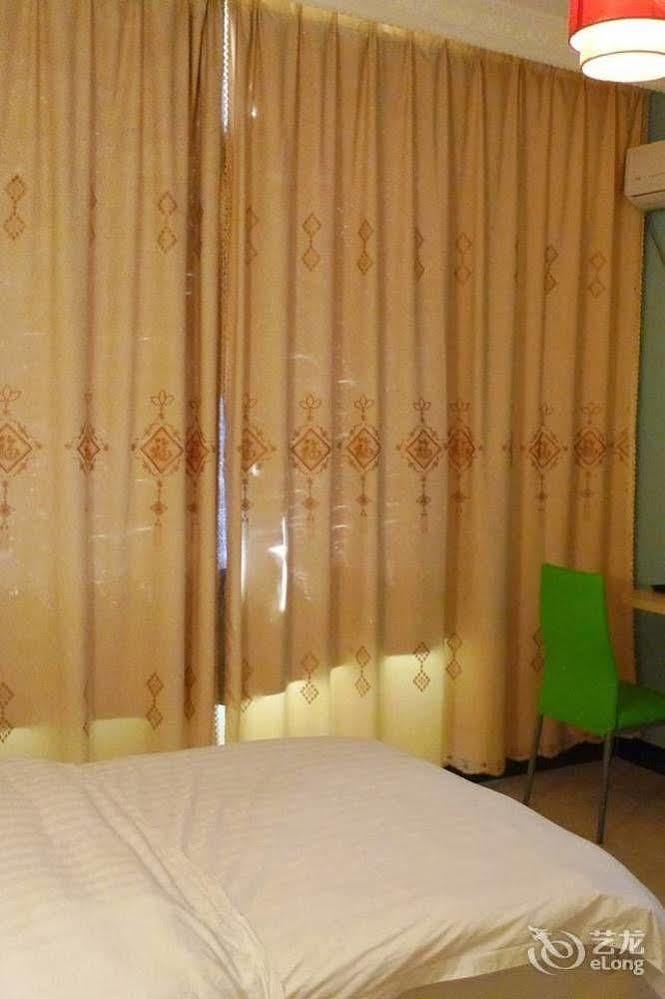 Yangshuo Romantic Inn Яншуо Екстер'єр фото
